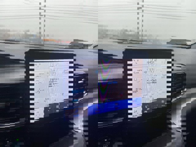 Certified 2020 Ford Explorer XLT w/ Equipment Group 202A image 12