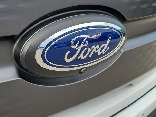 Certified 2023 Ford F150 Lightning XLT image 7