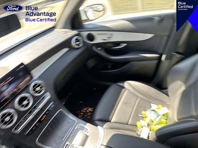 Used 2022 Mercedes-Benz GLC 300 w/ Premium Package Lite image 11