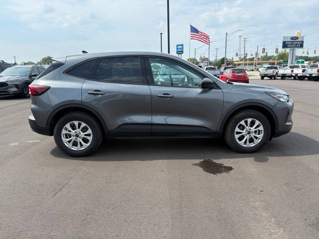 Certified 2025 Ford Escape Active AWD/4WD image 8