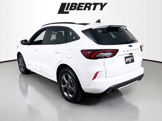 Certified 2023 Ford Escape ST-Line image 3