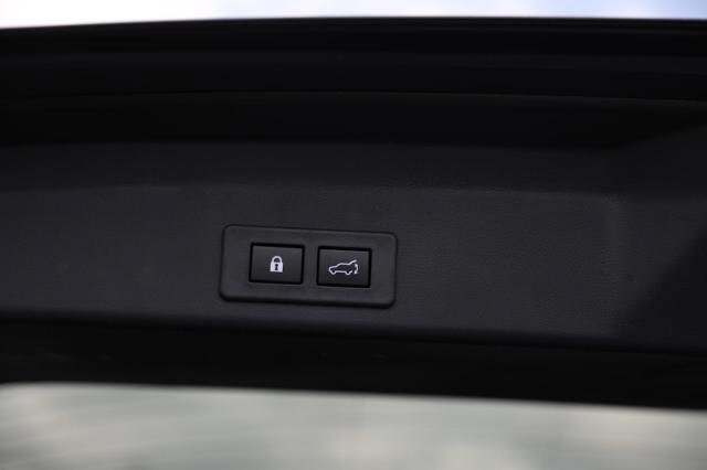 Used 2023 Subaru Ascent Touring AWD/4WD image 13