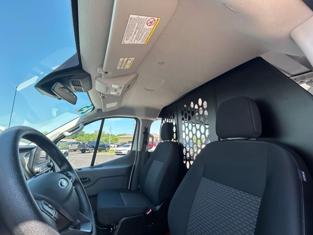 Certified 2025 Ford Transit 250 Low Roof w/ Exterior Upgrade Package RWD image 15