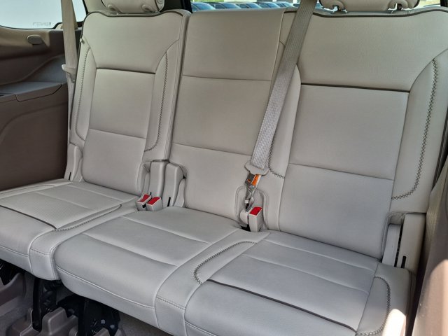 Used 2022 GMC Yukon Denali RWD image 32