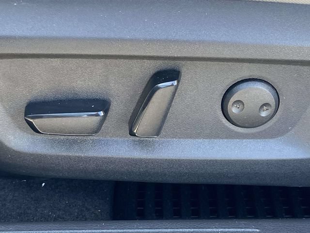 Used 2023 Nissan Rogue SV FWD image 16