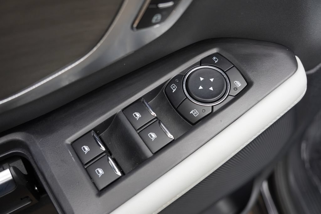 Certified 2025 Ford Expedition Platinum AWD/4WD image 25