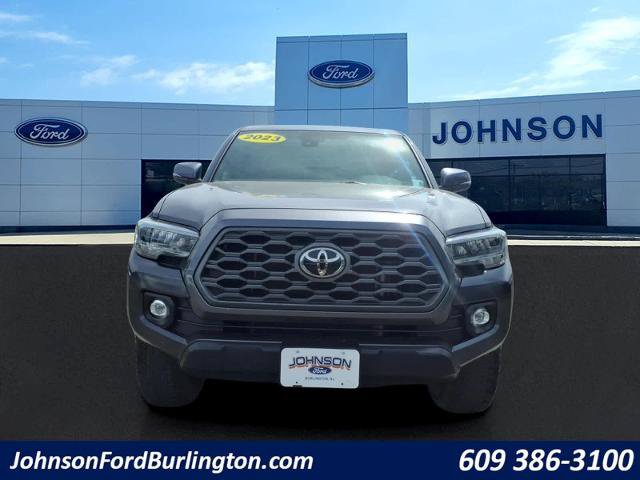 Used 2023 Toyota Tacoma TRD Off-Road AWD/4WD image 8