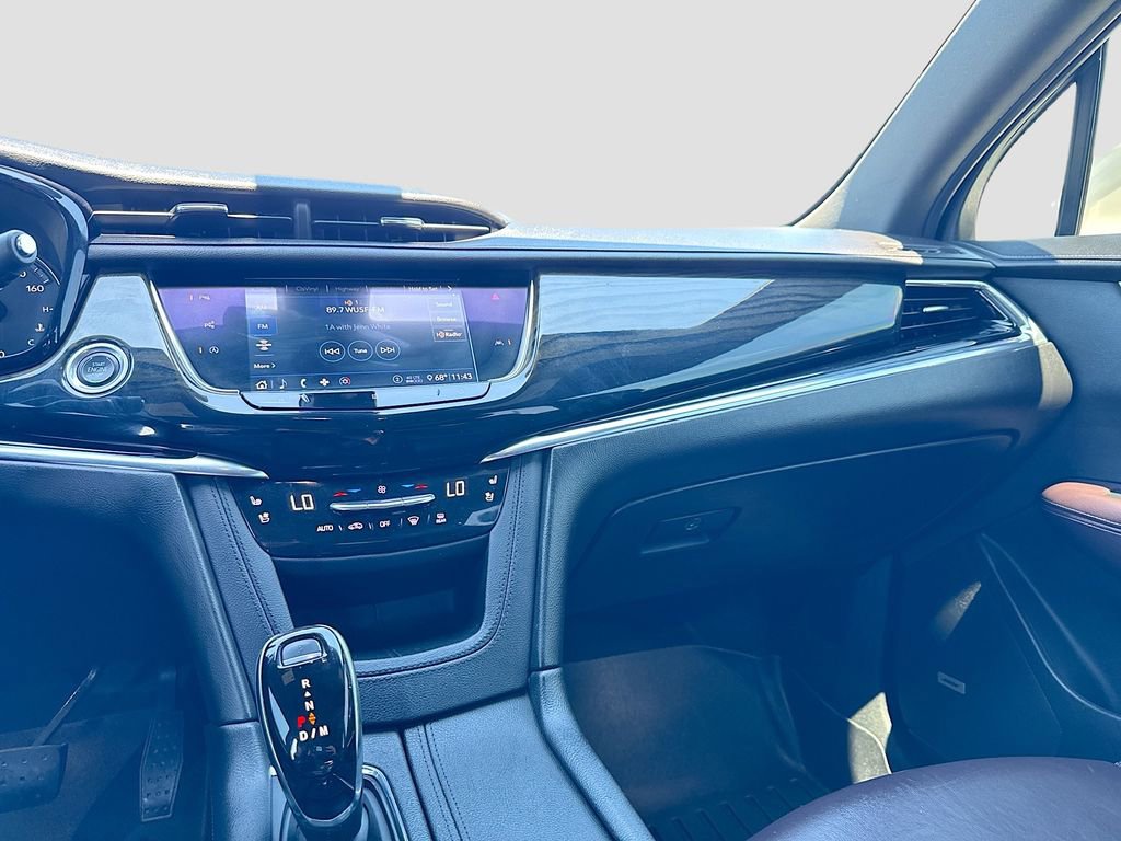 Used 2020 Cadillac XT6 Premium Luxury FWD image 28