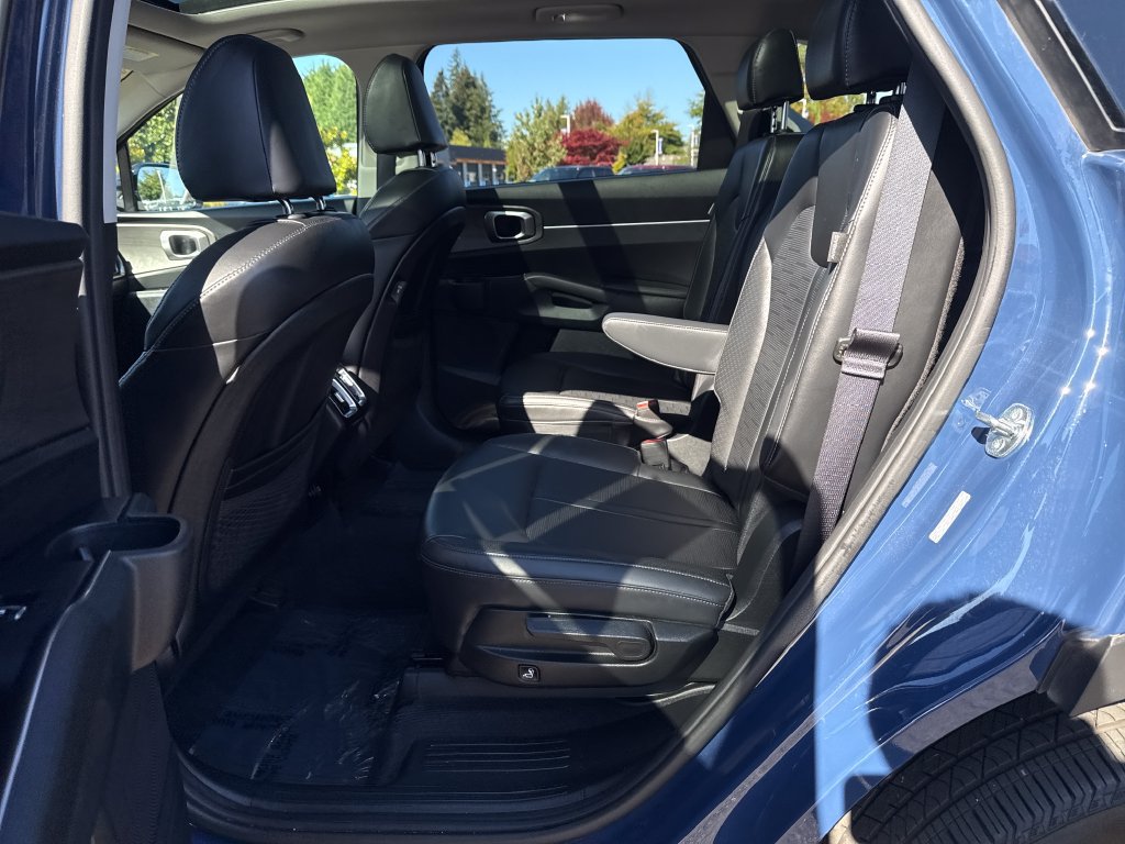 Used 2025 Kia Sorento X-Line EX AWD/4WD image 5