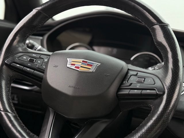 Used 2019 Cadillac XT4 Sport w/ Cold Weather Package AWD/4WD image 9
