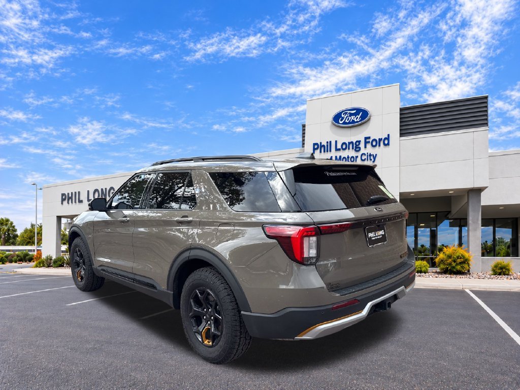 Certified 2026 Ford Explorer ST AWD/4WD image 6
