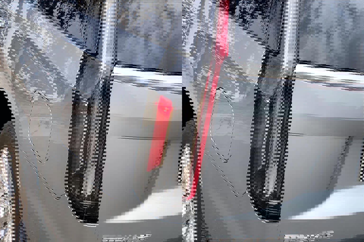 Used 2024 Cadillac Escalade Premium Luxury w/ Performance Package image 28