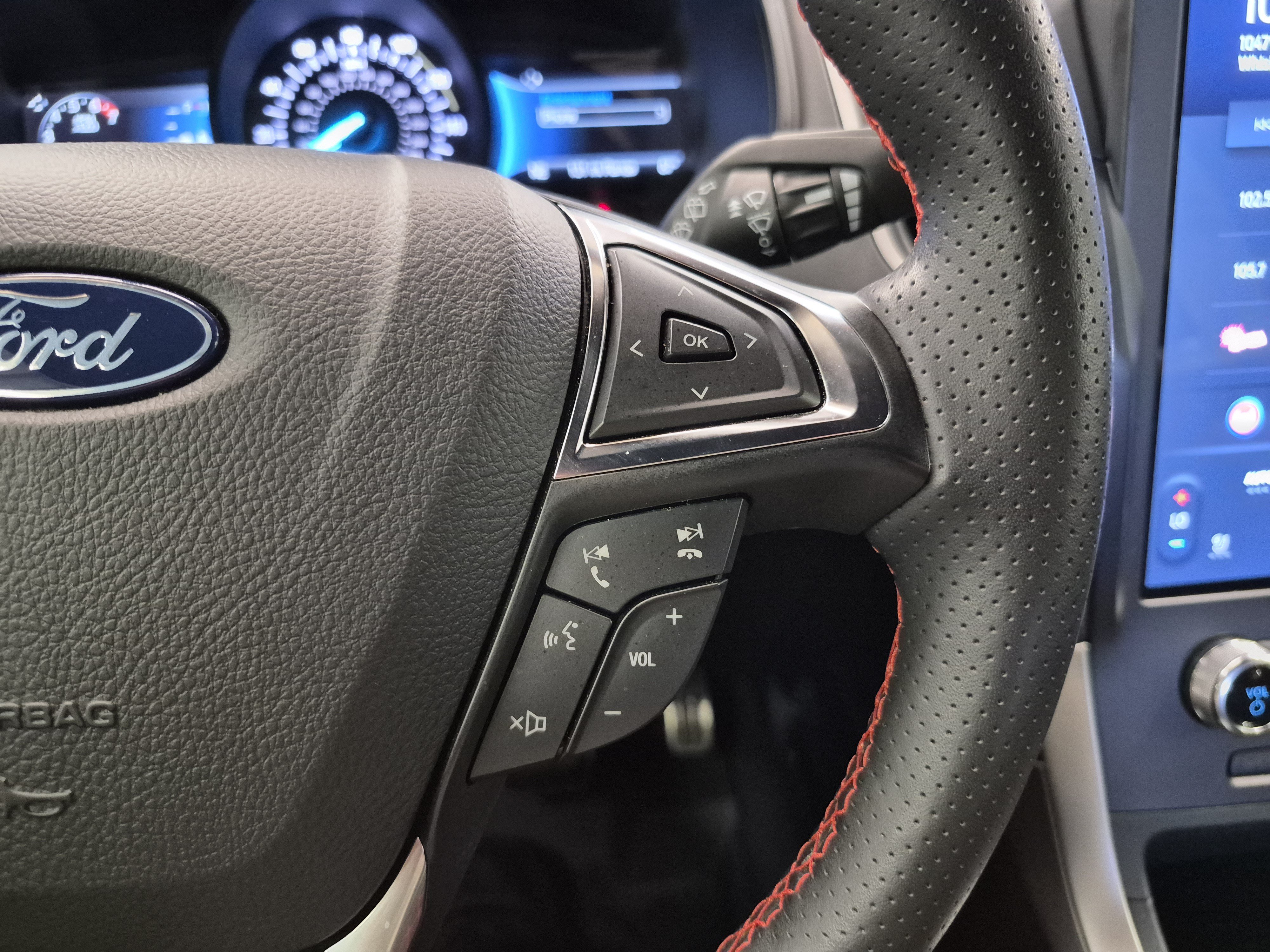 Certified 2024 Ford Edge ST-Line AWD/4WD image 26
