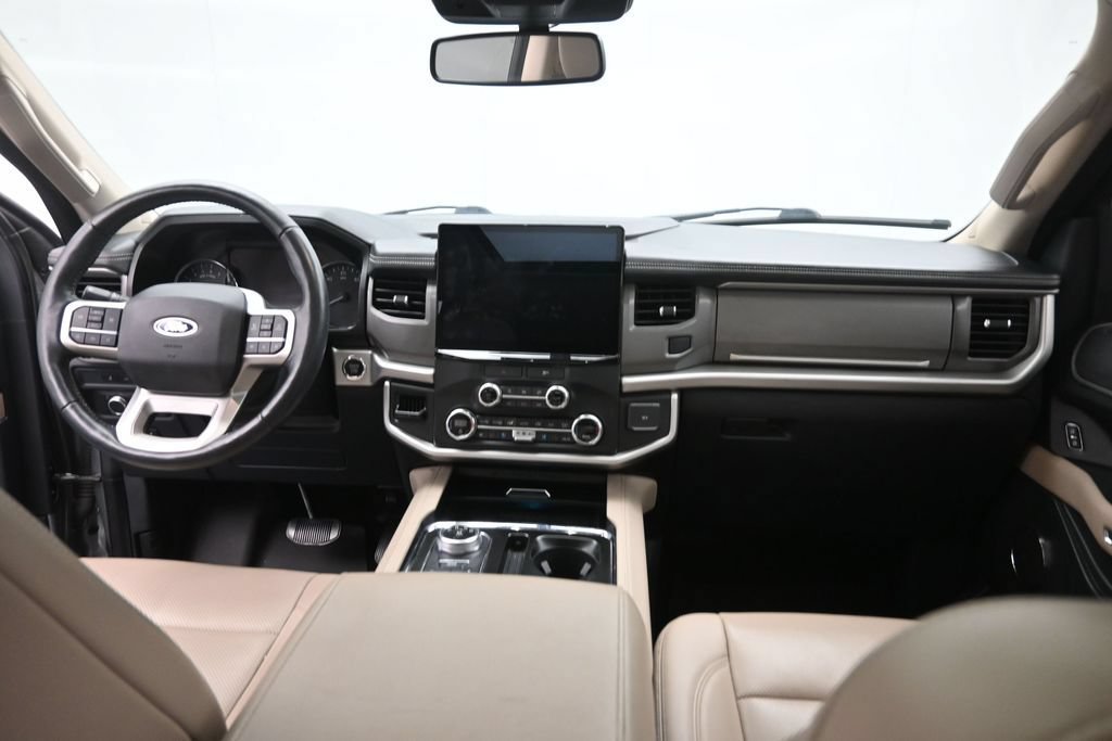 Certified 2022 Ford Expedition XLT RWD image 12