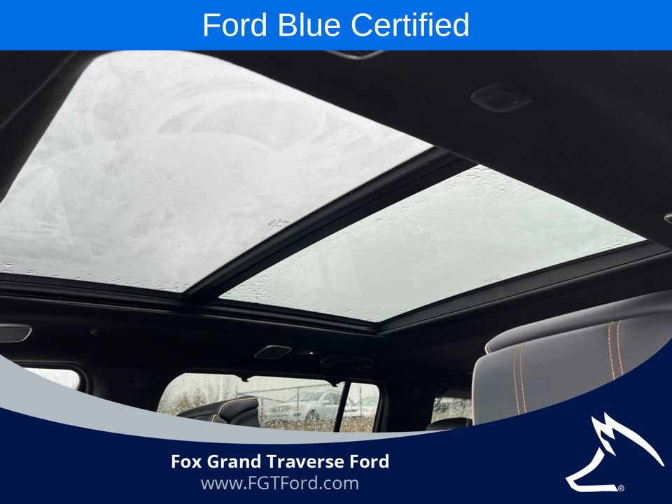 Used 2024 Jeep Grand Wagoneer L Series III AWD/4WD image 7