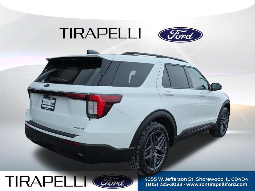 Certified 2025 Ford Explorer ST-Line w/ ST-Line Street Pack image 3
