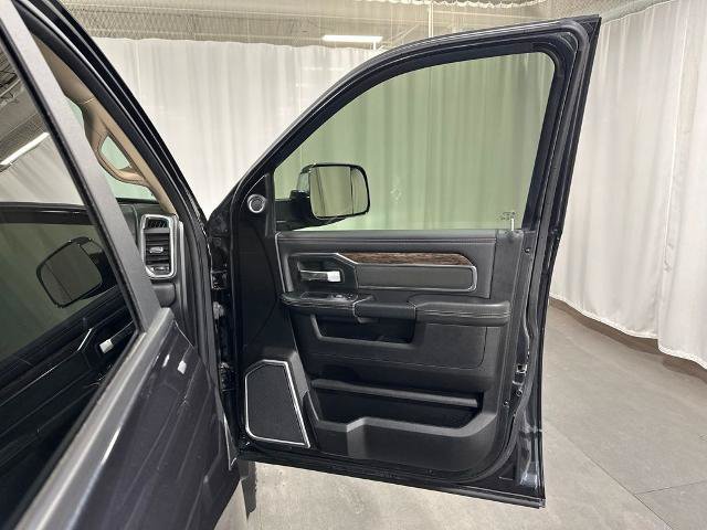 Used 2021 RAM 2500 Laramie AWD/4WD image 17
