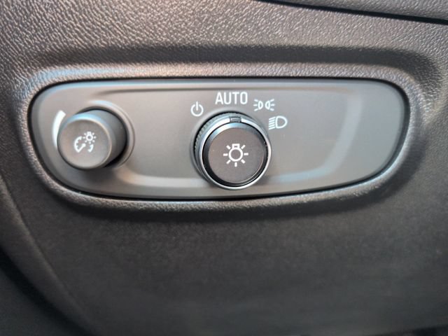 Used 2018 Chevrolet Equinox LT AWD/4WD image 29