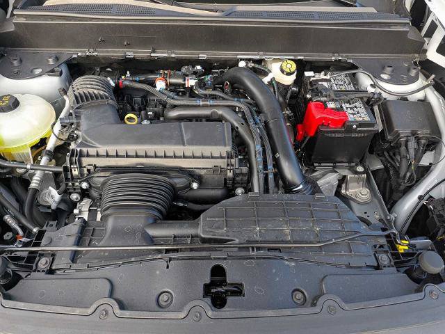 Certified 2025 Ford Maverick Lariat AWD/4WD image 11