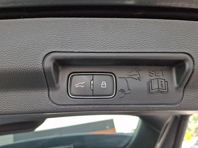 Certified 2020 Ford Explorer ST w/ ST Street Pack AWD/4WD image 33