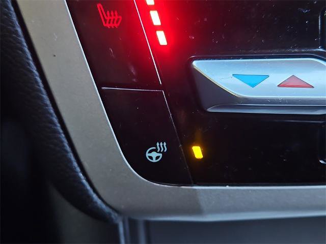 Certified 2022 Ford Explorer XLT w/ Equipment Group 202A image 14