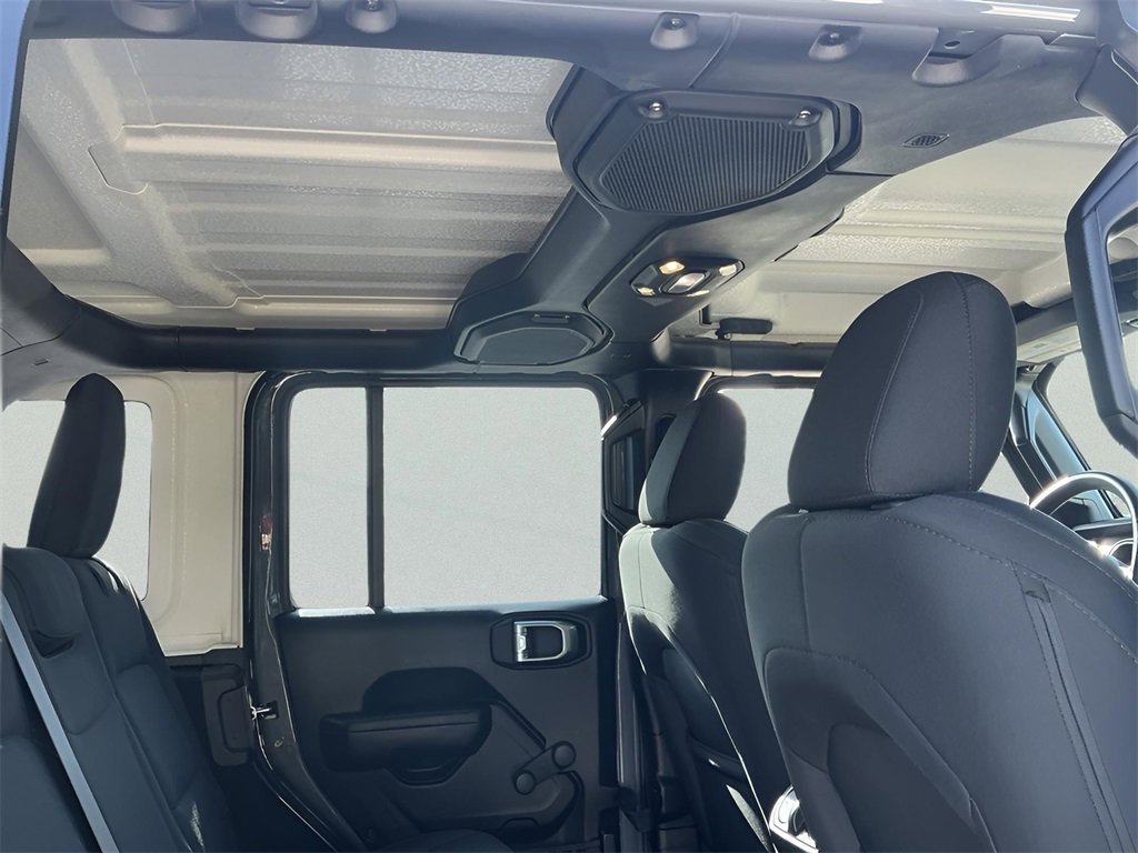 Used 2019 Jeep Wrangler Unlimited Sport image 20