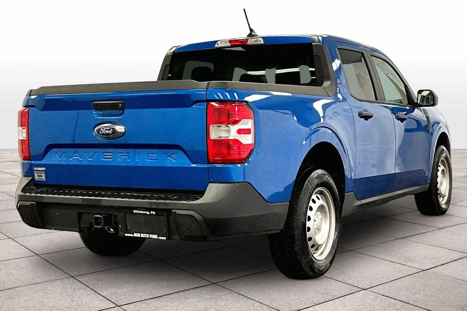 Certified 2022 Ford Maverick XL image 11