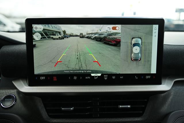 Certified 2025 Ford Explorer Platinum w/ LUX Leather Package image 16