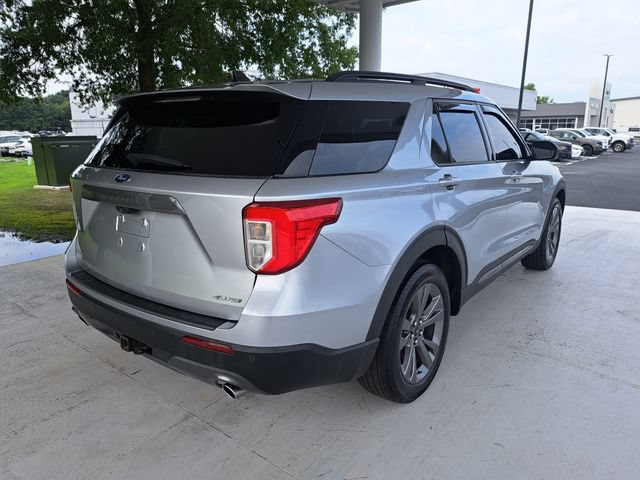Certified 2021 Ford Explorer XLT w/ Equipment Group 202A AWD/4WD image 6