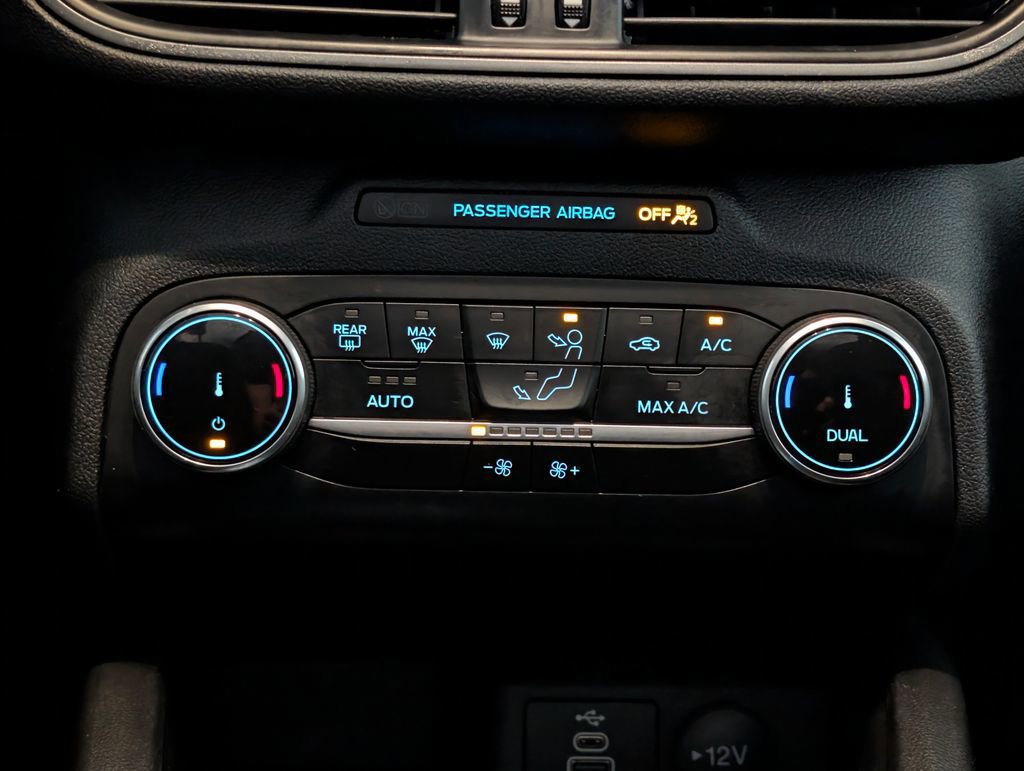 Certified 2025 Ford Escape Active FWD image 16