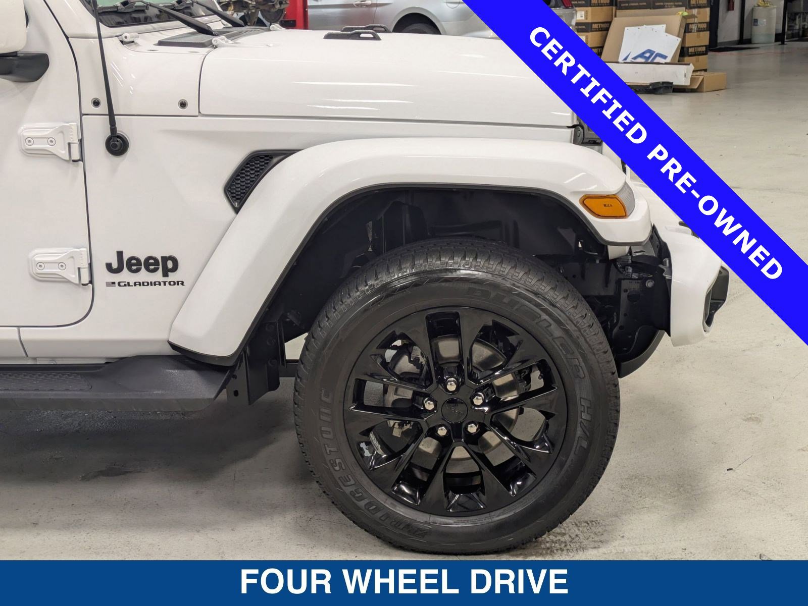 Used 2023 Jeep Gladiator Overland image 11