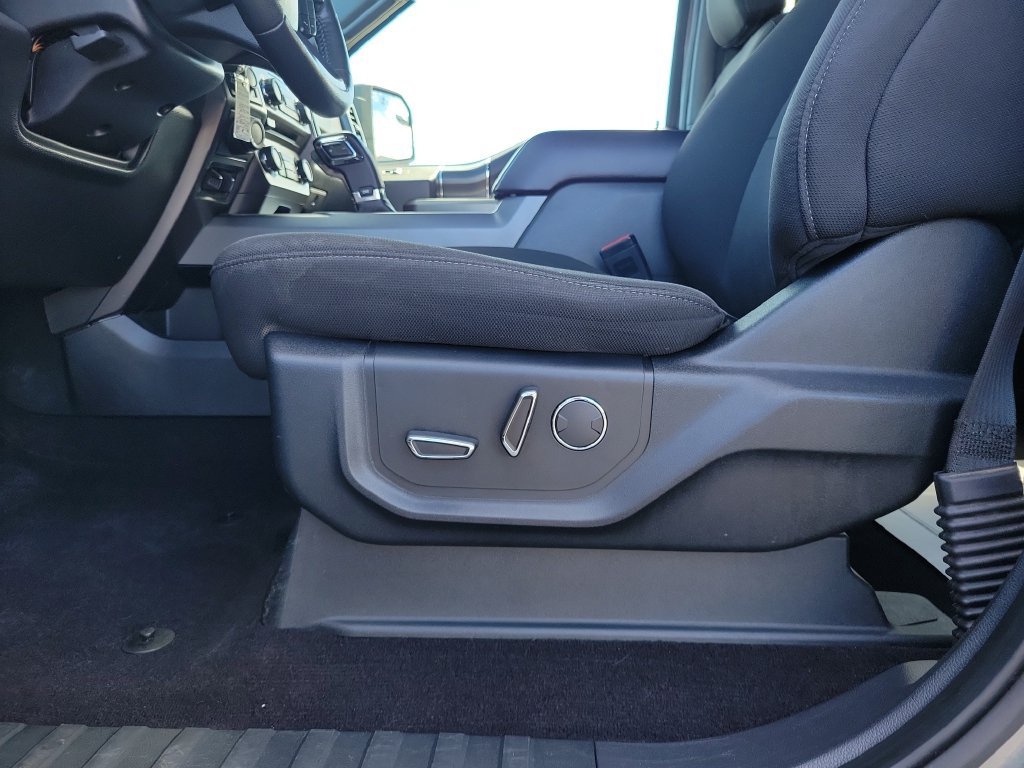 Certified 2018 Ford F150 XLT w/ Equipment Group 302A Luxury AWD/4WD image 19