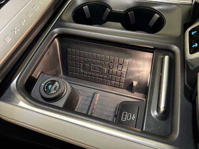 Certified 2025 Ford Expedition Active RWD image 30