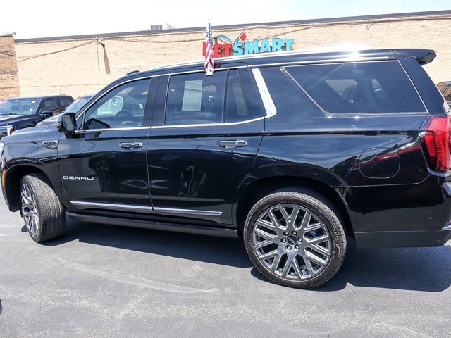 Used 2026 GMC Yukon Denali Ultimate AWD/4WD image 6