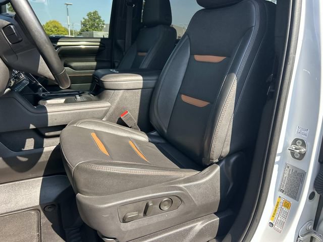 Used 2024 GMC Sierra 2500 AT4 w/ AT4 Preferred Package AWD/4WD image 32