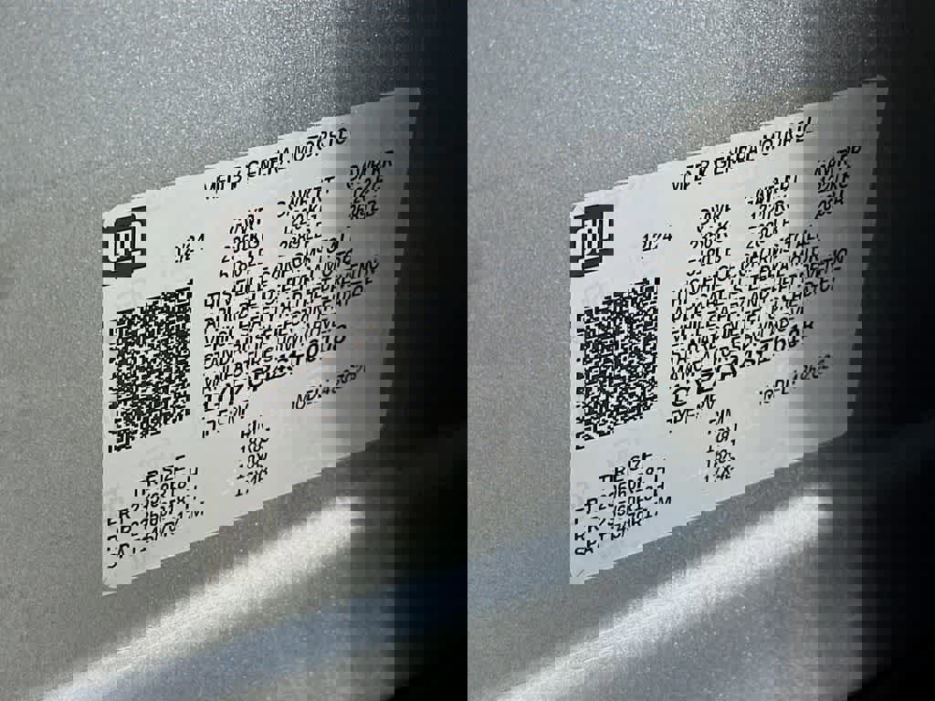 Used 2025 Cadillac XT4 Premium Luxury image 26