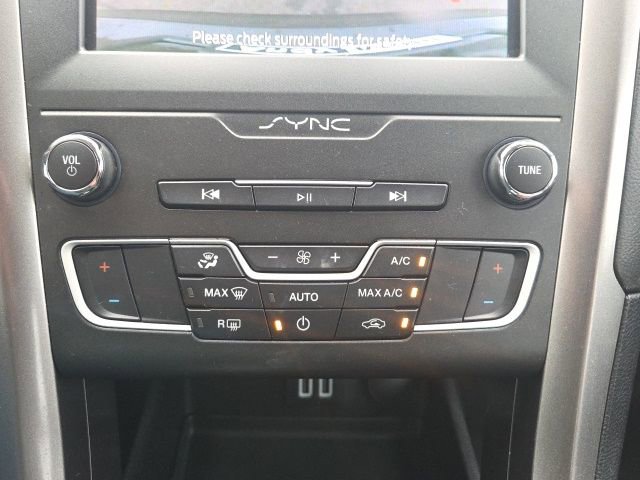 Certified 2020 Ford Fusion SE image 30