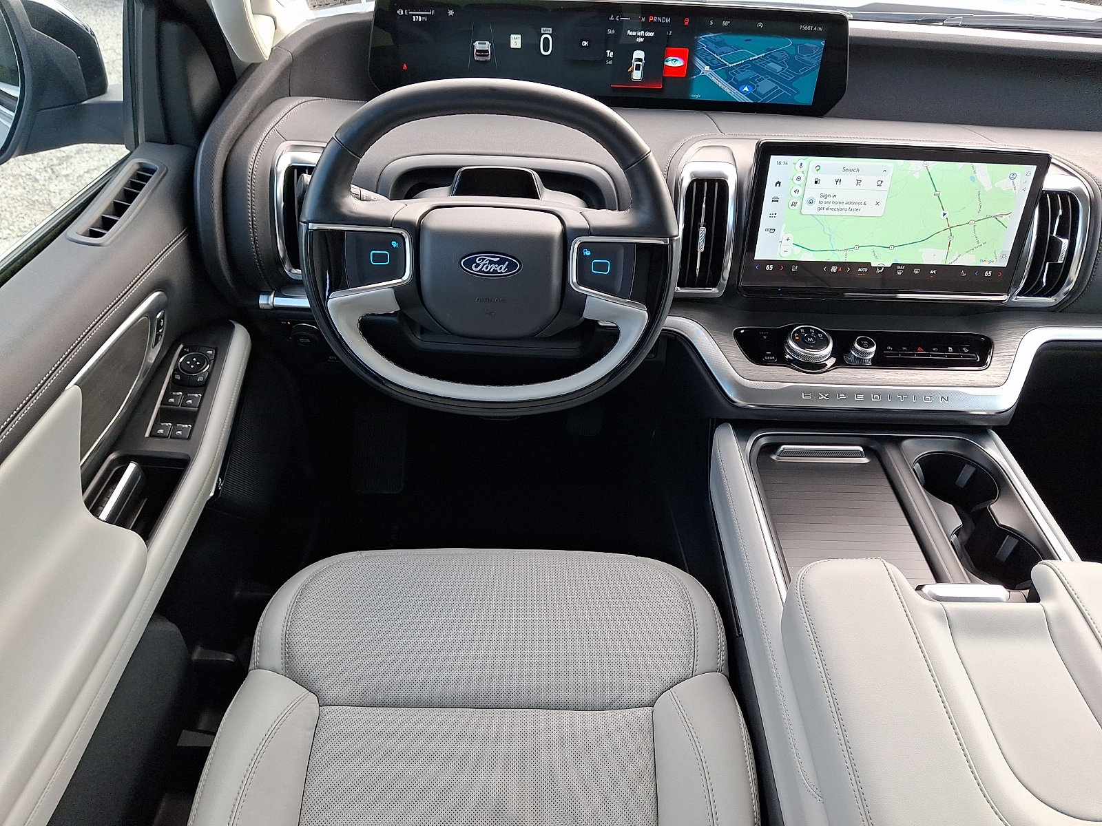 Certified 2025 Ford Expedition Max Platinum w/ Driver's Package AWD/4WD image 15