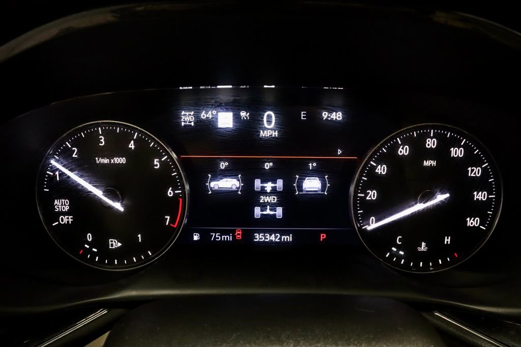 Used 2023 Buick Envision Avenir AWD/4WD image 31