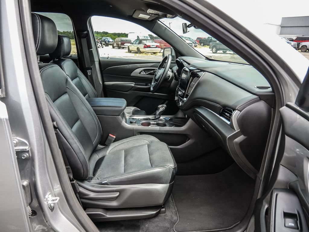 Used 2023 Chevrolet Traverse LT FWD image 78