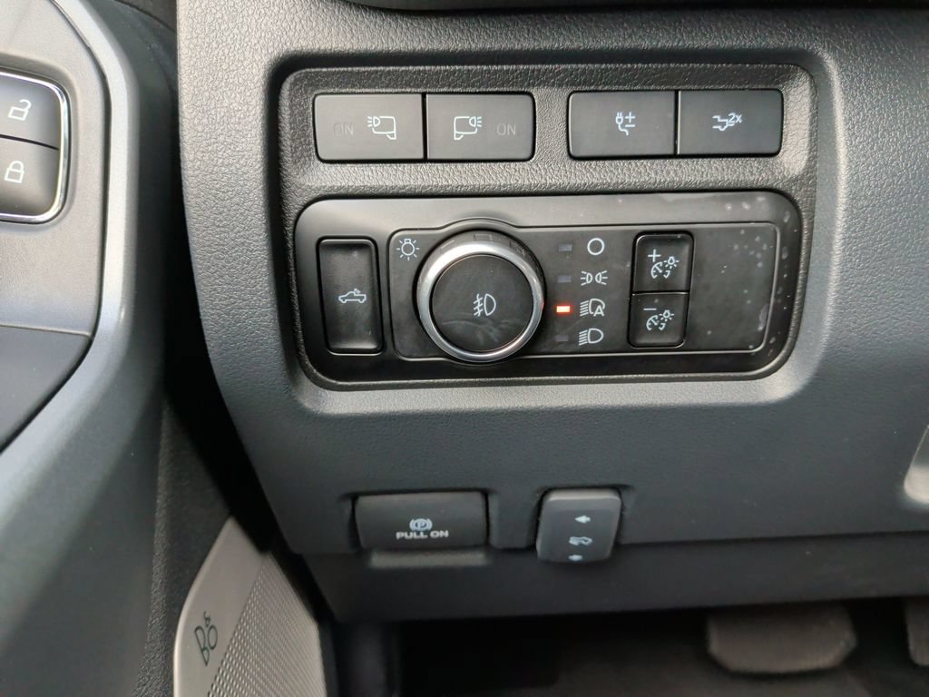 Certified 2023 Ford F250 Lariat w/ Tow Technology Package AWD/4WD image 28