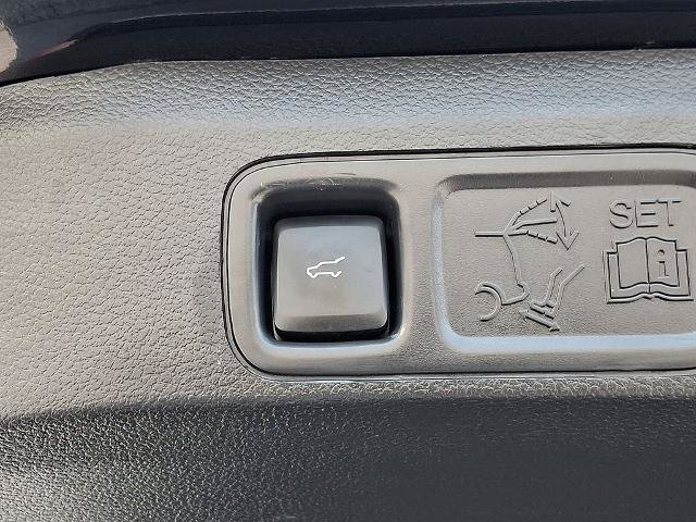 Certified 2023 Ford Expedition Platinum AWD/4WD image 33