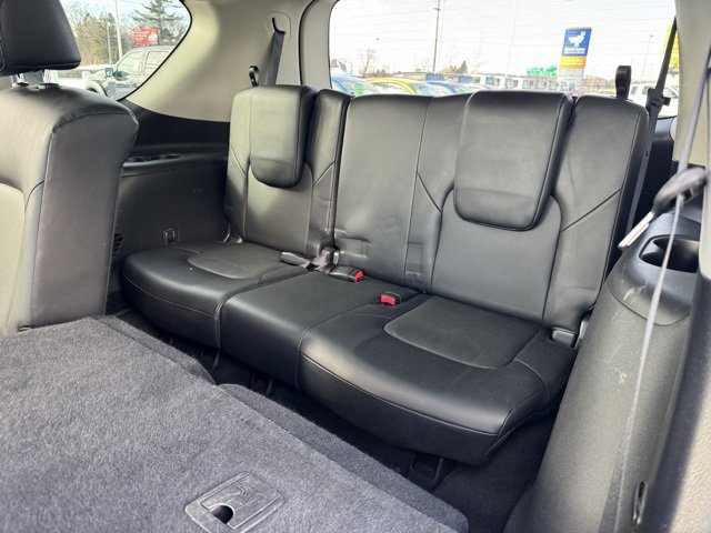 Used 2021 Nissan Armada SV w/ SV Appearance Package image 17