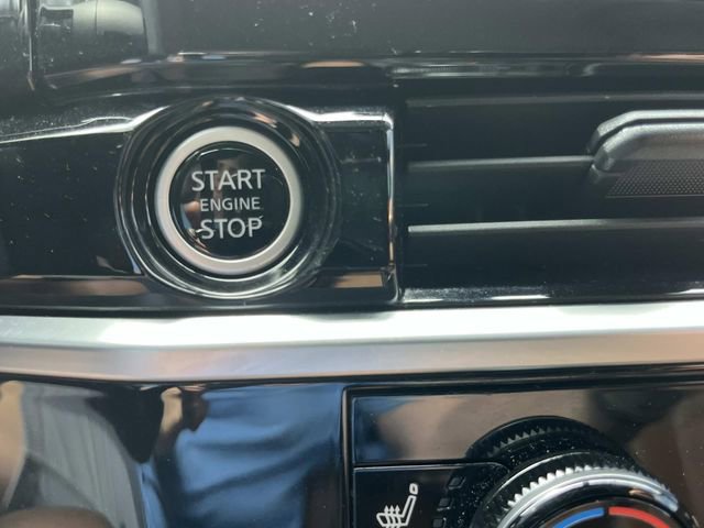 Used 2024 Nissan Pathfinder Platinum w/ Cargo Package image 38