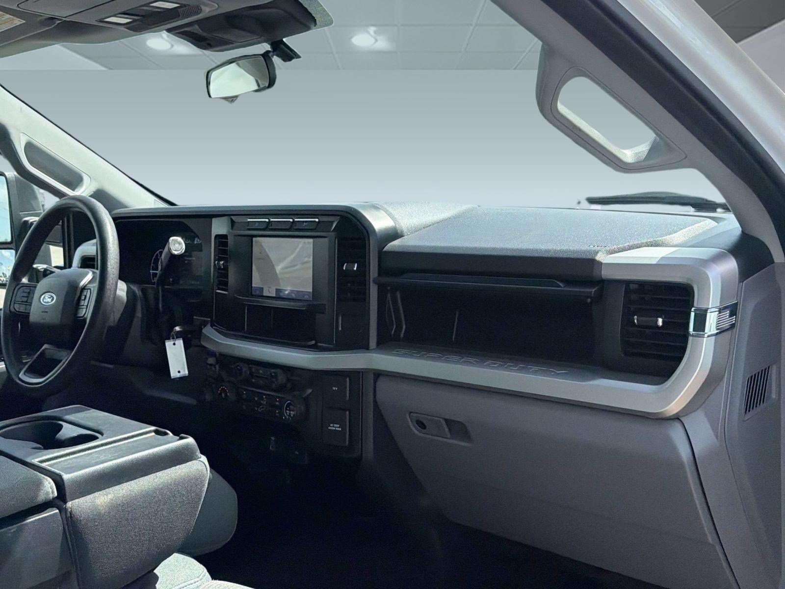 Certified 2024 Ford F250 XLT AWD/4WD image 30