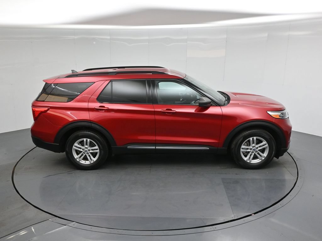 Certified 2023 Ford Explorer XLT RWD image 37