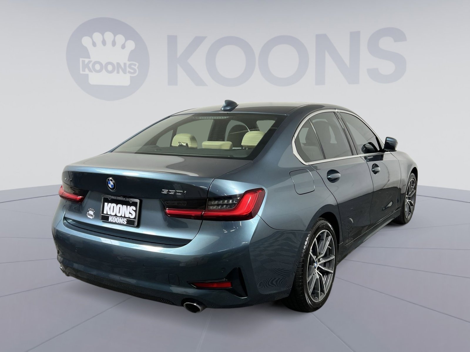 Used 2021 BMW 330i xDrive Sedan w/ Premium Package image 7