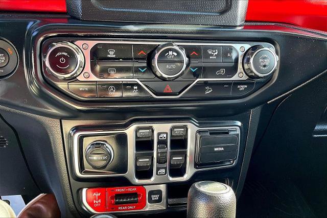Used 2019 Jeep Wrangler Unlimited Rubicon w/ LED Lighting Group AWD/4WD image 30