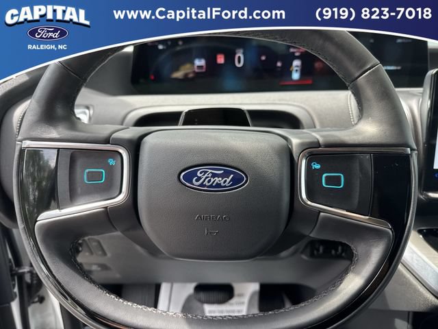 Certified 2025 Ford Expedition Platinum w/ Driver's Package AWD/4WD image 25