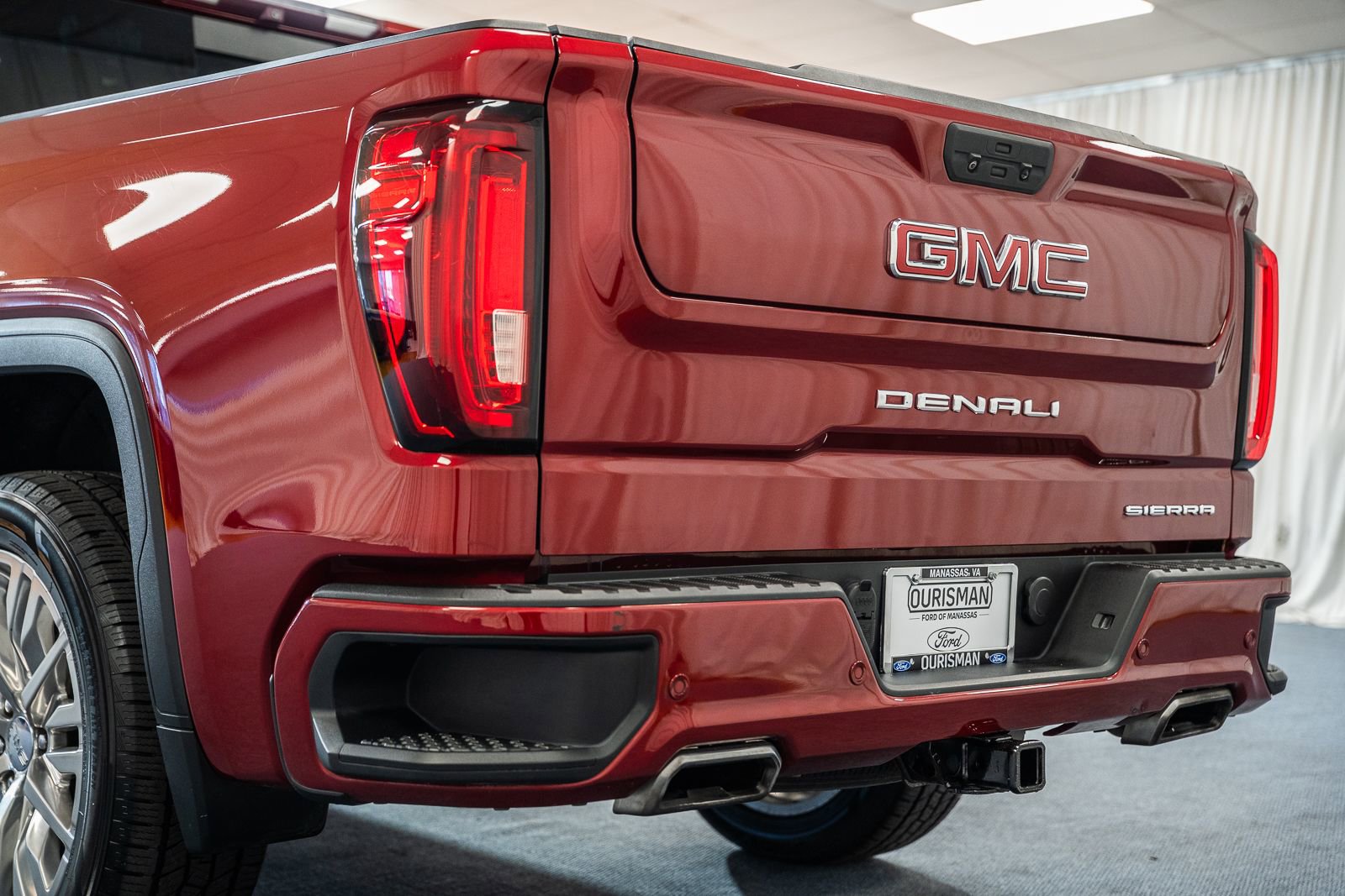 Used 2019 GMC Sierra 1500 Denali w/ Denali Ultimate Package AWD/4WD image 6